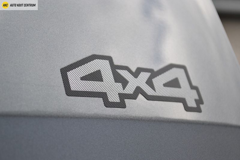 Dacia Duster EXTREME TCE 130 4x4 - fotka 21 z 58