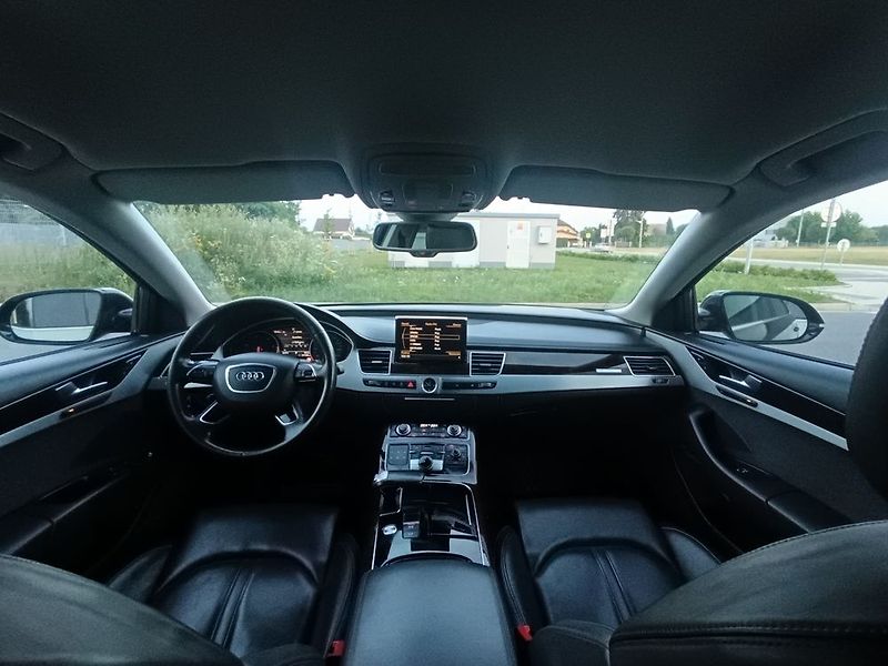 Audi A8 (2014) - fotka 42 z 59