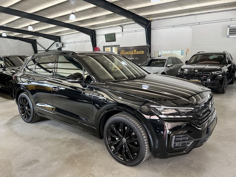 Volkswagen Touareg (2024) 3.0 TDI 210kW R-LINE EXCLUSIVE - fotka 14 z 56