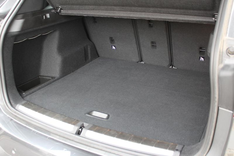 BMW X1 xDrive18d, Mpaket - fotka 20 z 22