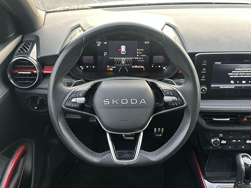 Škoda Fabia (2025) 1.0 TSI DSG Monte Carlo - fotka 6 z 33