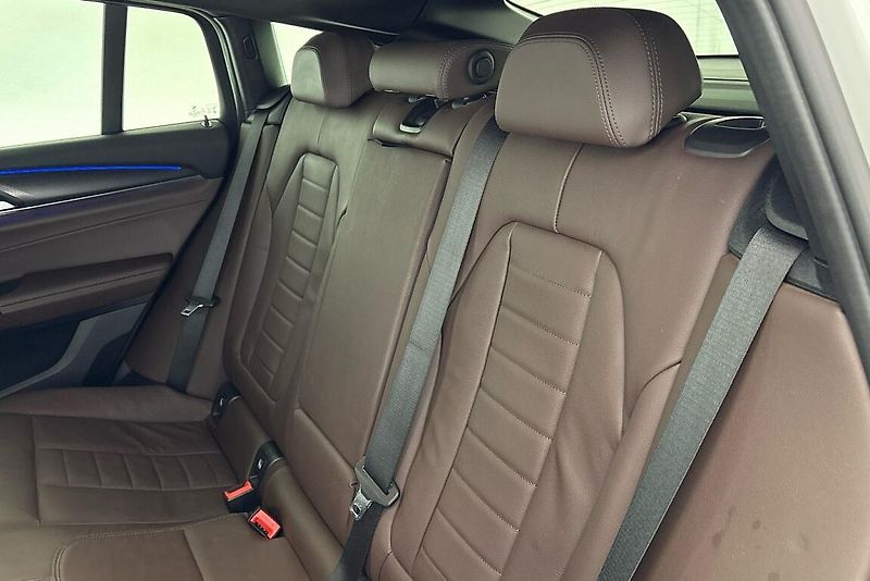 BMW X4 xDrive30d - fotka 8 z 24