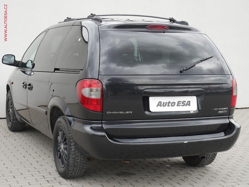 Chrysler Voyager (2005) 2.8CRD, AT, autoAC - fotka 6 z 16