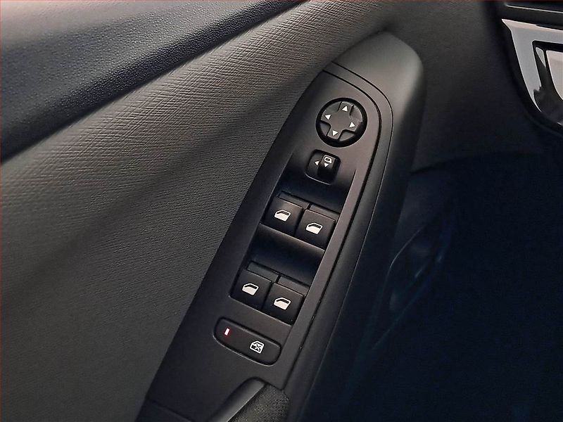 Citroën C4 SpaceTourer (2019) 1.5 BlueHDi, Navi, Tempomat - fotka 17 z 17