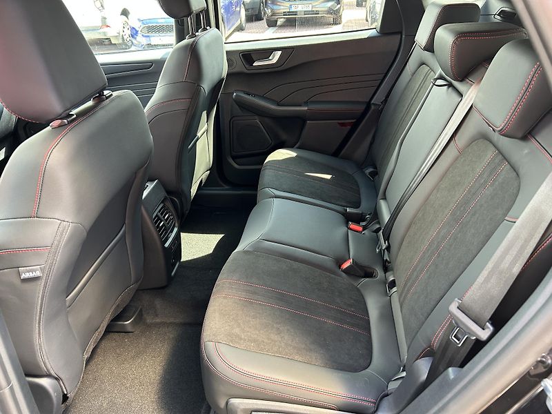 Ford Kuga ST-Line X 2.5 PHEV 178 kW - fotka 12 z 38