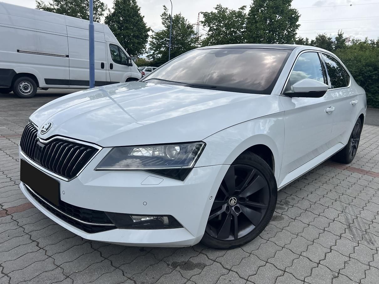 Škoda Superb L&K 140kW DSG Panorama