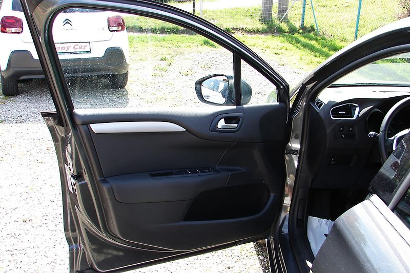 Citroën C4 II. 1.6 VTi 120PS NAVI-ZADÁN!  - fotka 14 z 34
