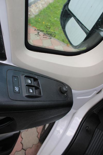 Fiat Ducato 2,3 JTD L2H2 + klima - fotka 14 z 18