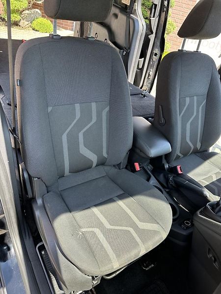 Ford Tourneo Connect (2015) GRAND - 7MÍST - L2 -DIGIKLIMA - fotka 50 z 61