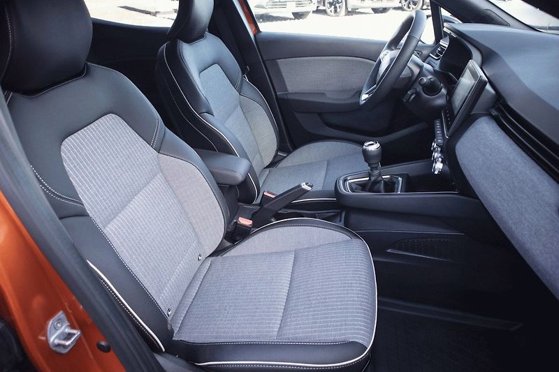 Renault Clio (2025) Techno TCe 90 - fotka 14 z 34
