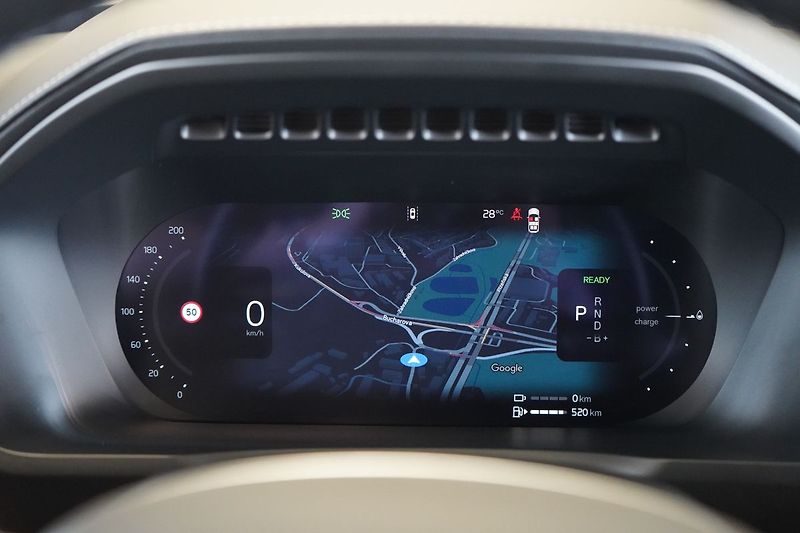 Volvo XC90 T8 PLUS Dark, Ventilace, 360° - fotka 25 z 50