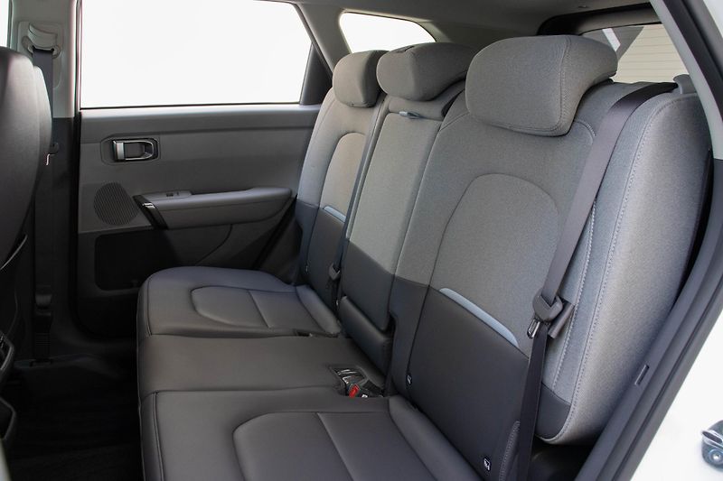 Kia Seltos 1,6 T-GDi GPF 4x2 7DCT EXCLUSI - fotka 14 z 16
