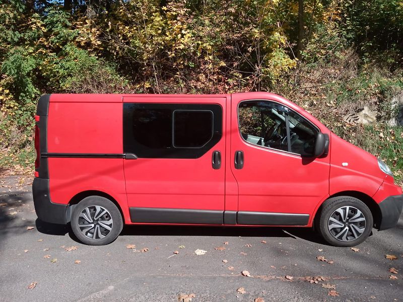 Renault Trafic 2,0 D 9 MÍST, TZ, kamera ! - fotka 4 z 28