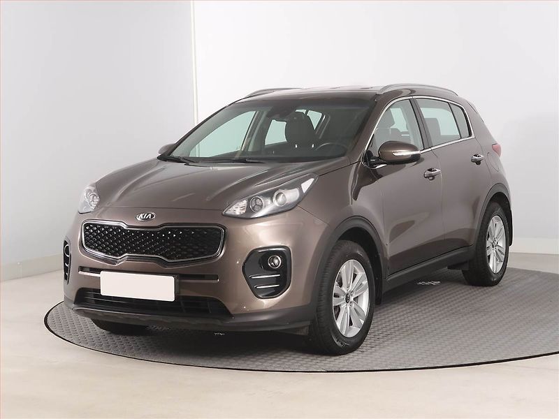 Kia Sportage (2016) 1.6 GDI, Serv.kniha, Navi - fotka 2 z 12