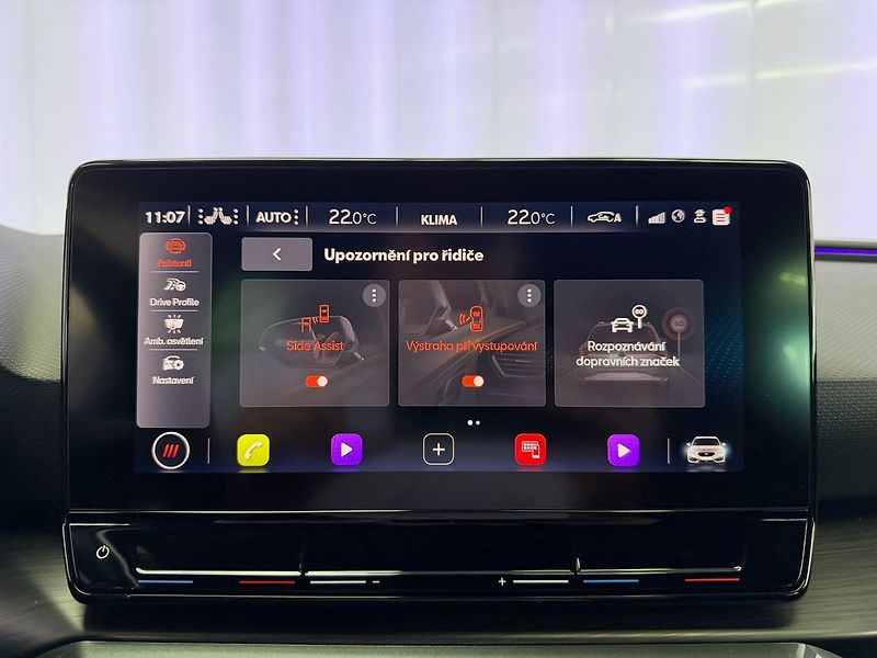 Cupra Leon 2.0 TSI 228KW DSG 4WD, LED, AC - fotka 21 z 37