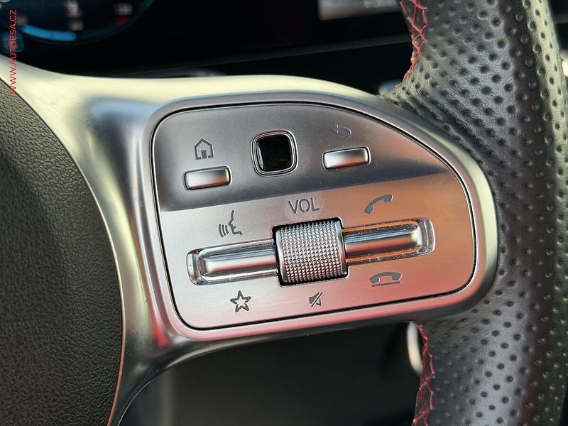 Mercedes-Benz Třídy B (2020) 1.3T B180, 2.maj,ČR, LED - fotka 21 z 30