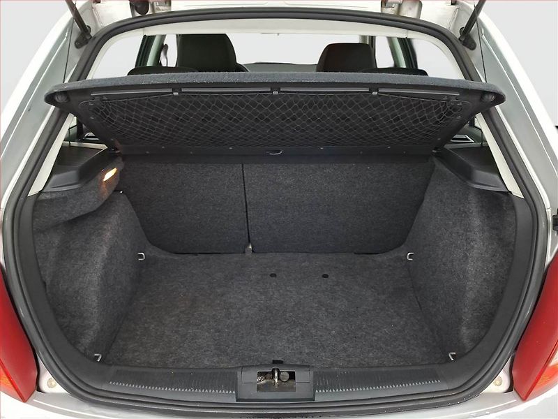 Škoda Fabia (2005) 1.4 16V, po STK, Klima - fotka 14 z 14