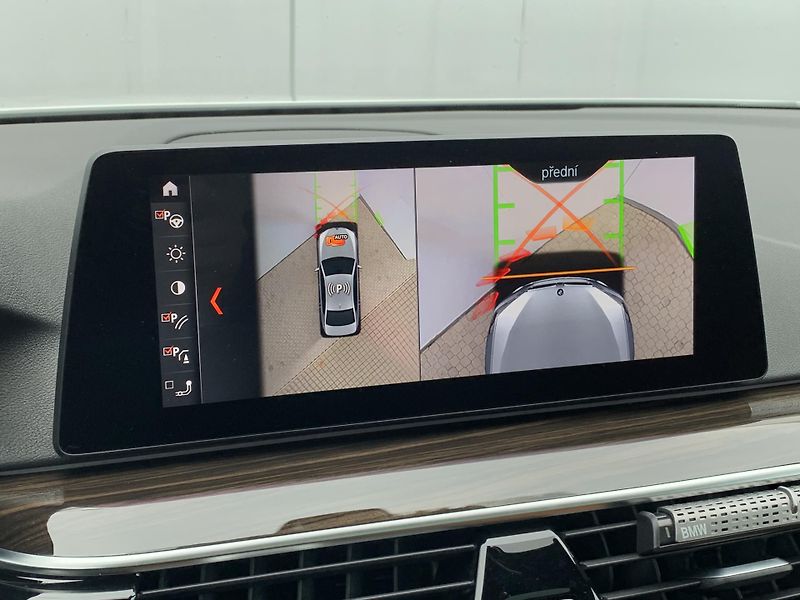 BMW Řada 5 (2018) - fotka 26 z 41