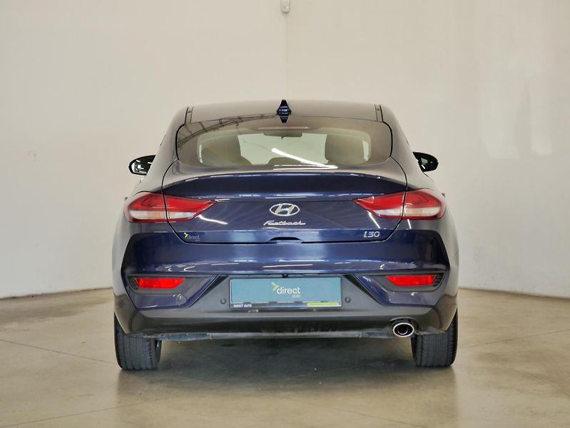 Hyundai i30 - fotka 6 z 21