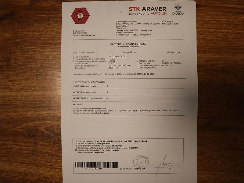 Volvo V60 2,0 CrossCountry AWD Po rozvod - fotka 34 z 34