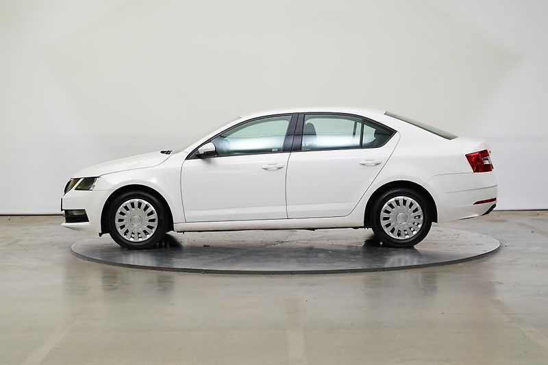 Škoda Octavia - fotka 3 z 24