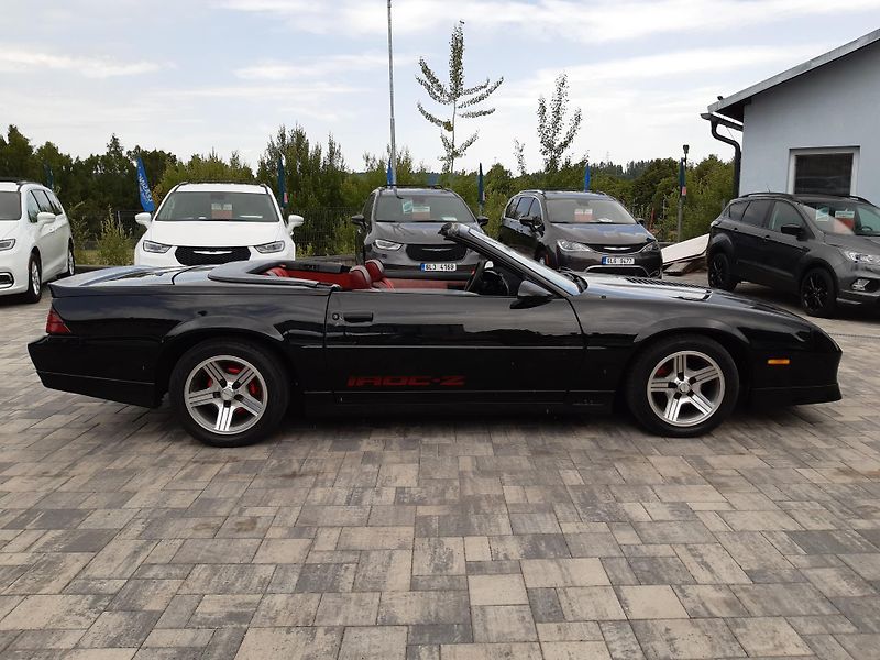 Chevrolet Camaro (1989) Z28 5,0V8 ConvertibleREZERVACE - fotka 8 z 28