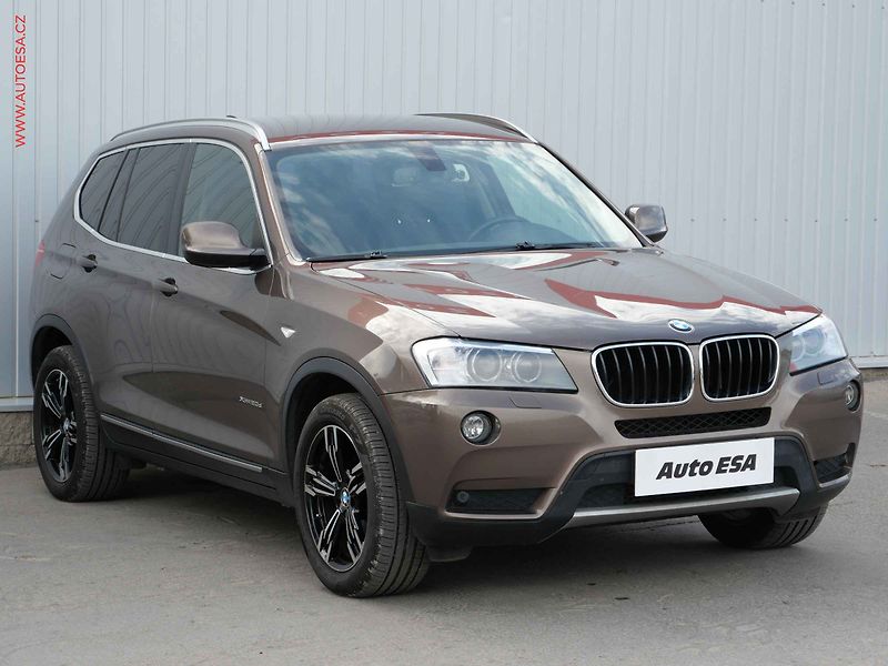 BMW X3 (2012) 2.0 D xDrive20d, 1.maj,ČR - fotografie inzerátu