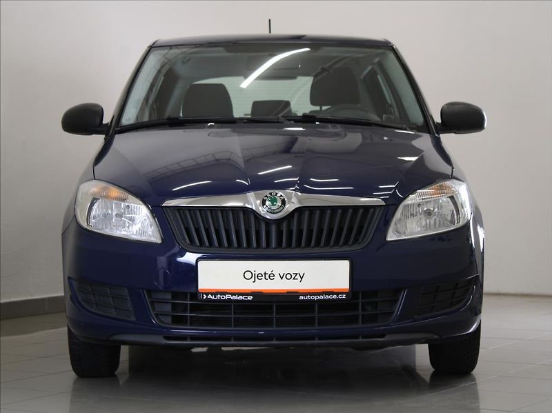 Škoda Fabia 1,2 TSi 63kW Classic 2.maj ČR - fotka 2 z 21