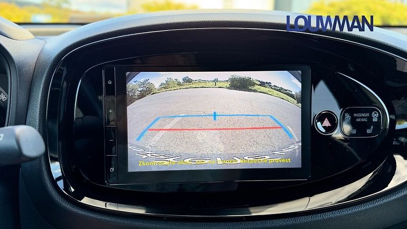 Toyota Aygo STYLE TECH VISION - fotka 7 z 19