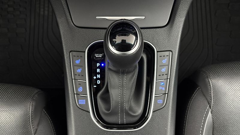 Hyundai i30 1.5 T-GDI AUT Style Kombi - fotka 24 z 29