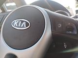 Kia Venga (2011) 1.4 CRDI - náhled 14