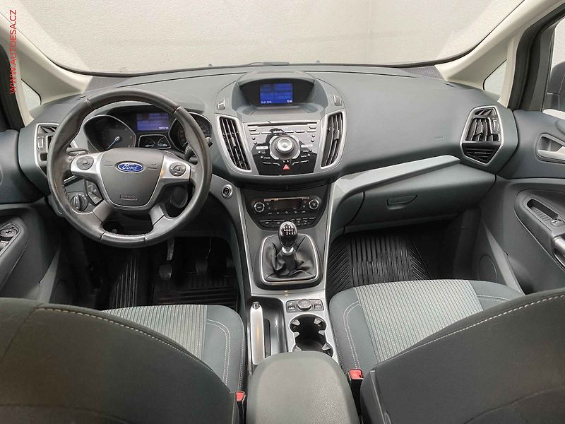Ford C-MAX (2014) 1.6 TDCi, Titanium, kamera - fotka 8 z 17