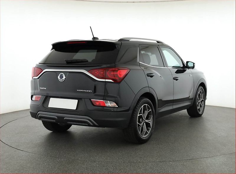 SsangYong Korando (2022) 1.5 T-GDI, Serv.kniha, Xenony - fotka 5 z 20