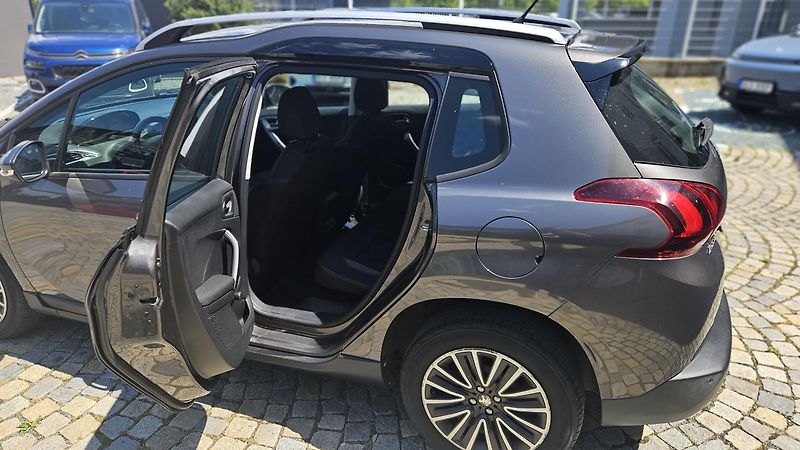 Peugeot 2008 - fotka 13 z 21