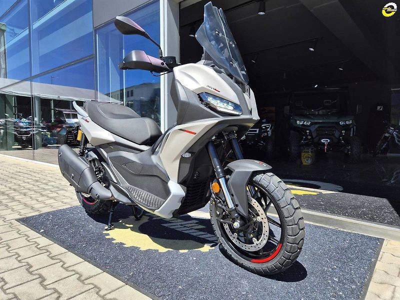 Aprilia (2026) SR GT 400 - fotka 28 z 38