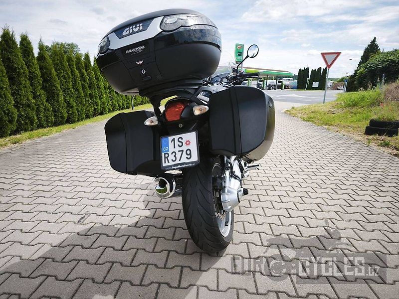 BMW R 1200 R (2008) - fotka 6 z 9