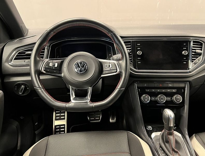 Volkswagen T-Roc Sport 2.0 TSI BMT 4MOTION DSG7 - fotka 5 z 18