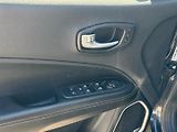 Jeep Compass (2020) S Limited PHEV 190k - náhled 27