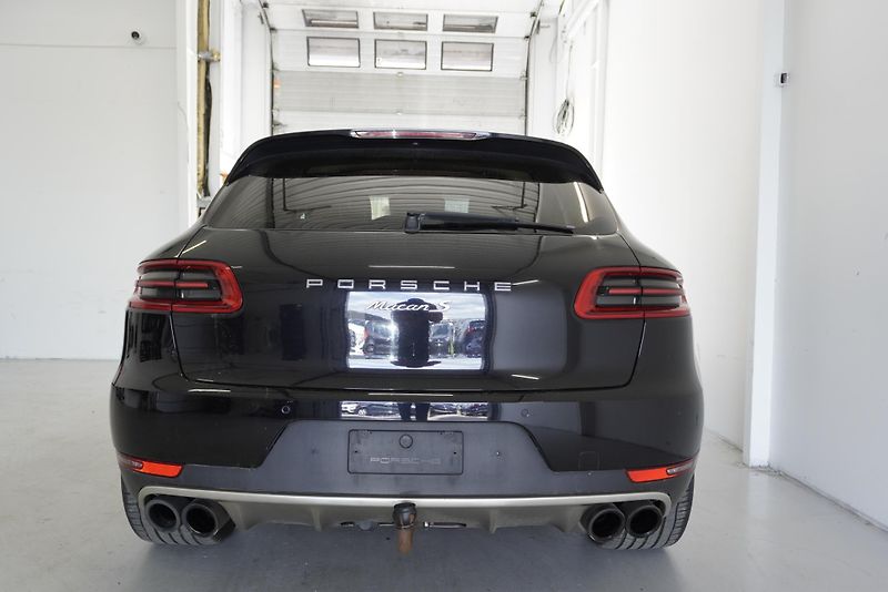 Porsche Macan 3.0i AWD PDK7 - fotka 6 z 27