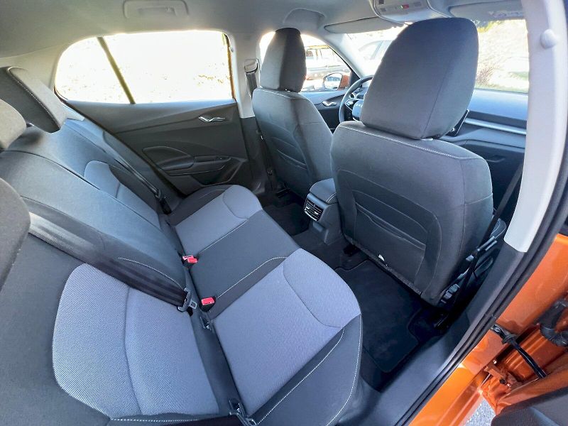 Škoda Fabia (2025) Selection 1.0MPi 59kW 5°manuál - fotka 17 z 28