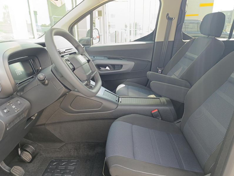 Fiat Qubo L (2026) 1,2 Turbo 110k ICON - fotka 8 z 17