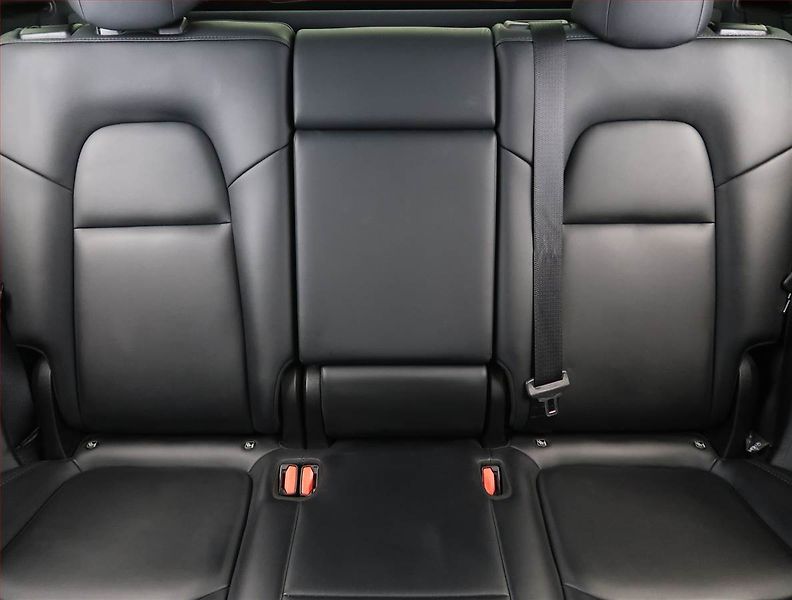 Tesla Model Y (2023) RWD LFP 60kWh, SoH 98% - fotka 10 z 33
