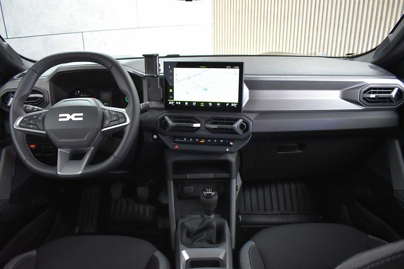 Dacia Bigster JOURNEY 1.2 TCe HYBRID-G 140 - fotka 7 z 48
