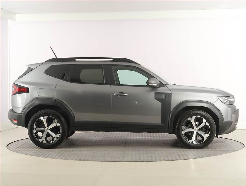 Dacia Duster (2024) Journey 1.0 TCe - fotka 6 z 23