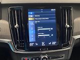 Volvo V90 CC B4 AWD MOMENTUM REZERVACE - náhled 45