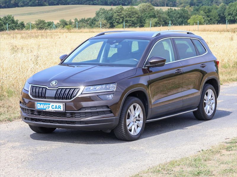 Škoda Karoq 2,0 TDI 110kW 4x4 DSG Style+ C - fotka 3 z 37