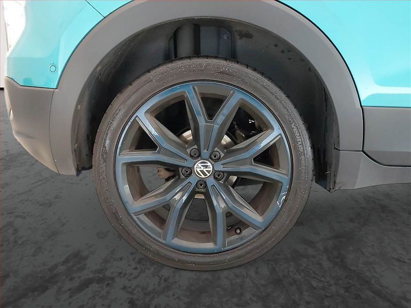 Volkswagen T-Cross (2021) 1.0 TSI - fotka 15 z 17