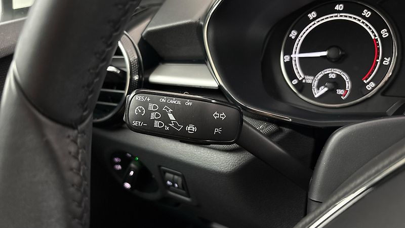 Škoda Fabia 1.0 TSI Style - fotka 14 z 23