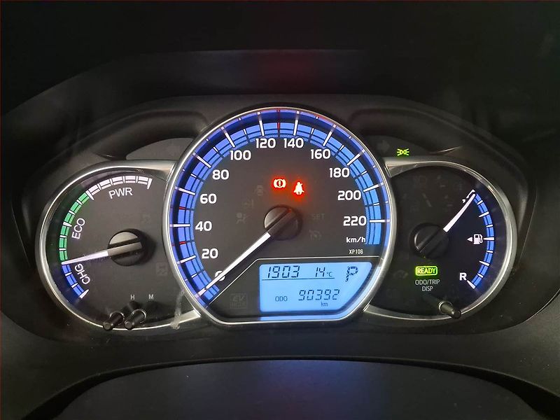 Toyota Yaris (2015) 1.5 Hybrid, Automat - fotka 11 z 16