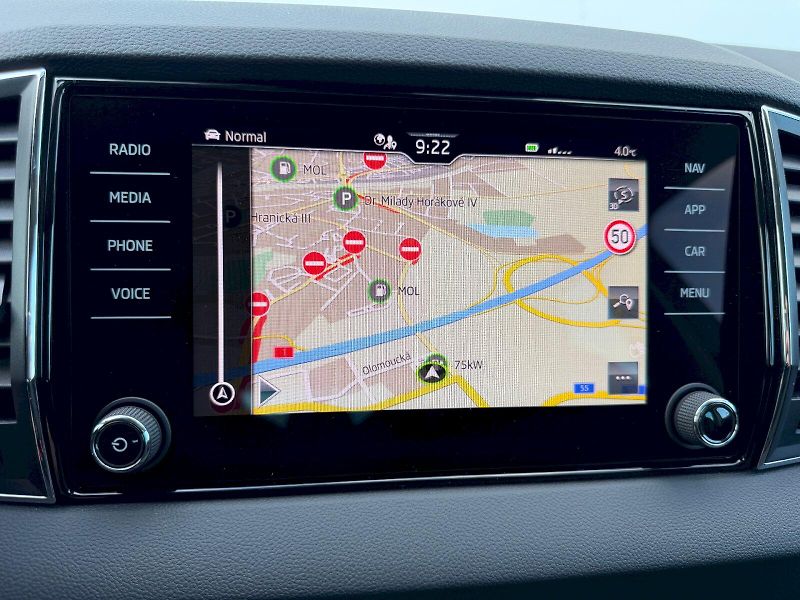 Škoda Karoq (2025) 2.0 TDI 110kW 4x4 DSG Top Sele - fotka 16 z 35